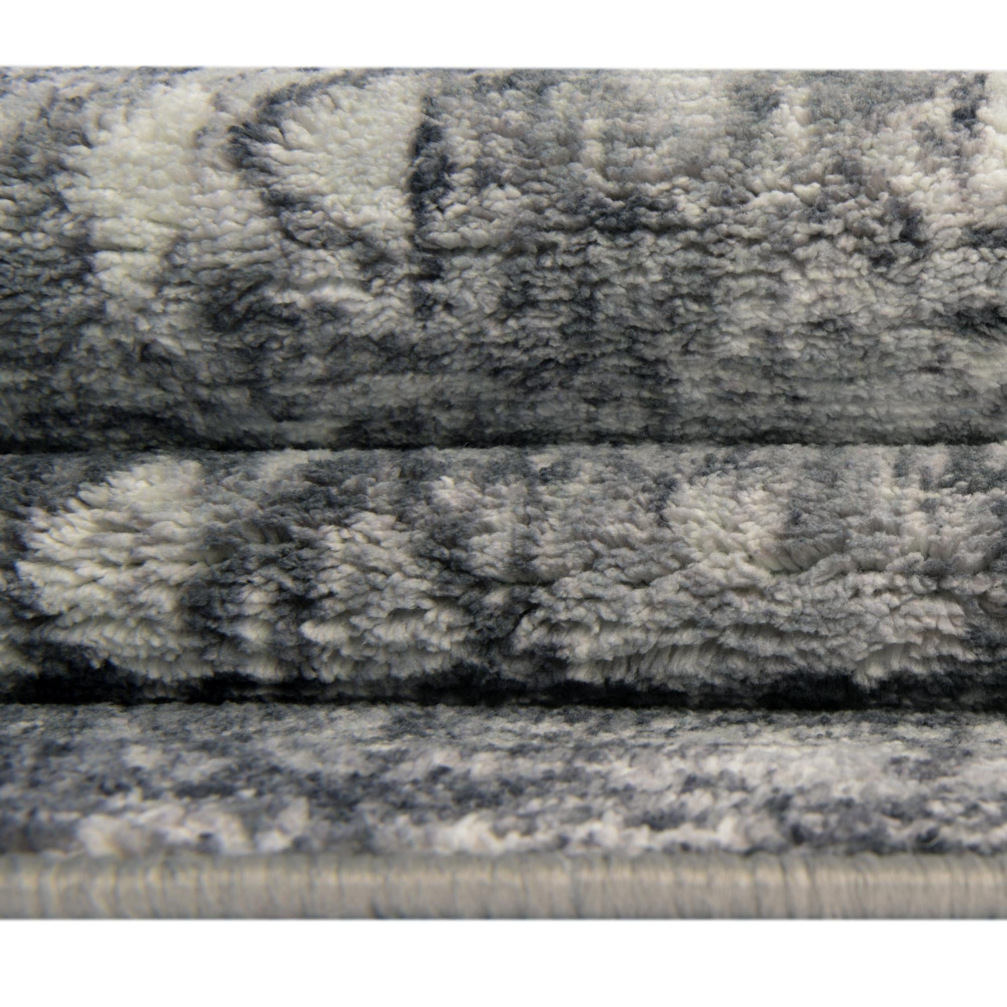 3' 3 x 5' 3 Medina Rug