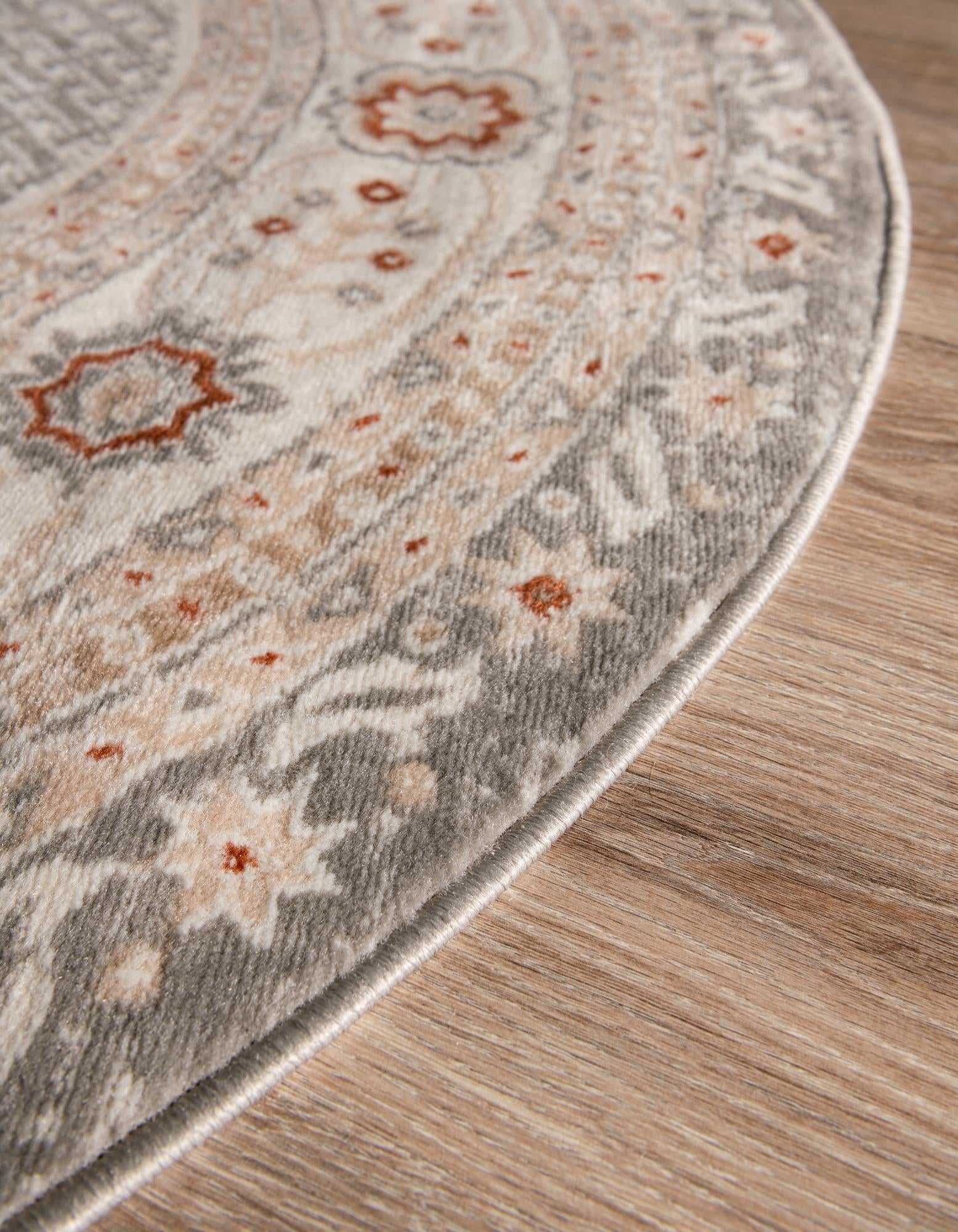 5' 3 x 5' 3 Charlotte Round Rug