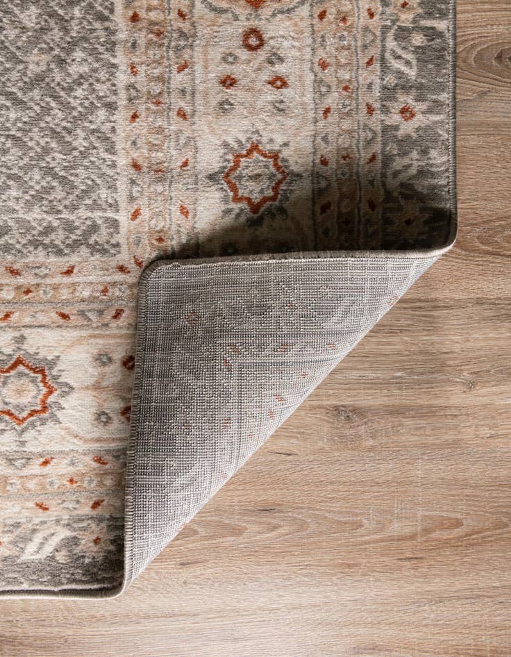 Detail image of 7' 10 x 7' 10 Charlotte Square Rug