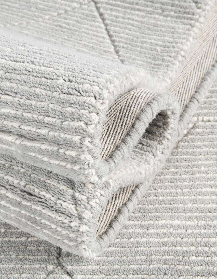 12' x 12' WoolCraft Geometric Square Rug