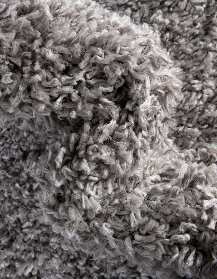 7' 10 x 10' Zermatt Shag Oval Rug