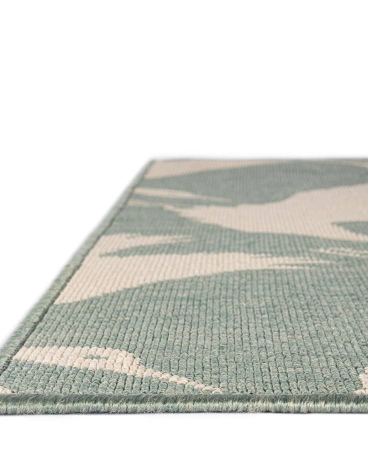 Detail image of 7' 10 x 7' 10  Washable Coastal Indoor / Outdoor Square Rug