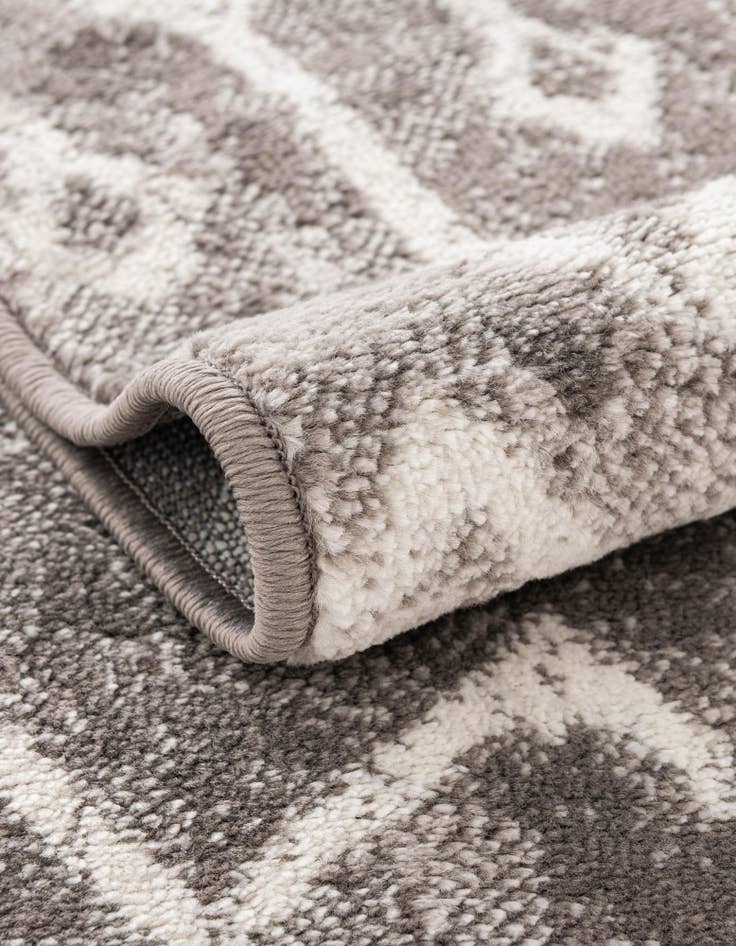 Detail image of 10' x 13' Bohemian Trellis Rug