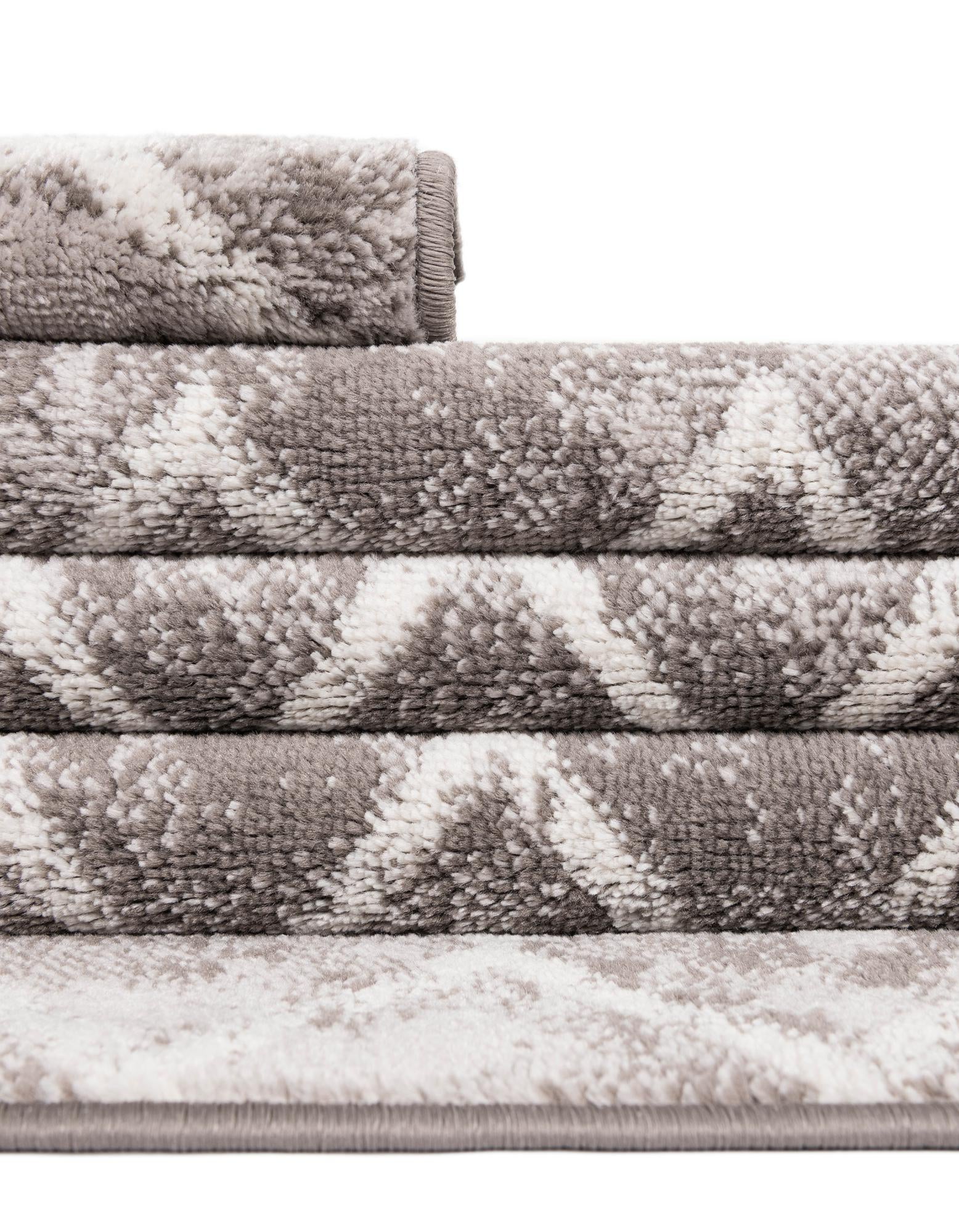 2' x 5' 3 Bohemian Trellis Runner Rug