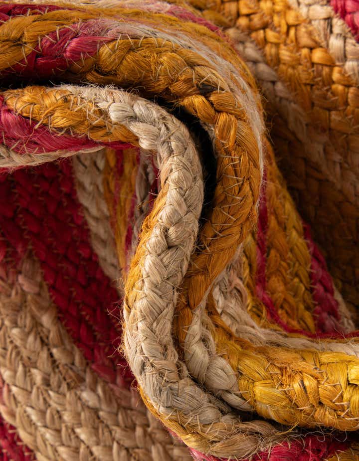 3' 1 x 3' 1 Handmade Braided Jute Round Rug