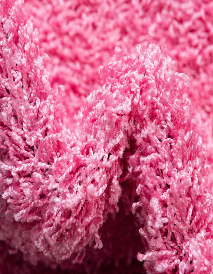 Detail image of 4' x 4' Solid Shag Round Rug