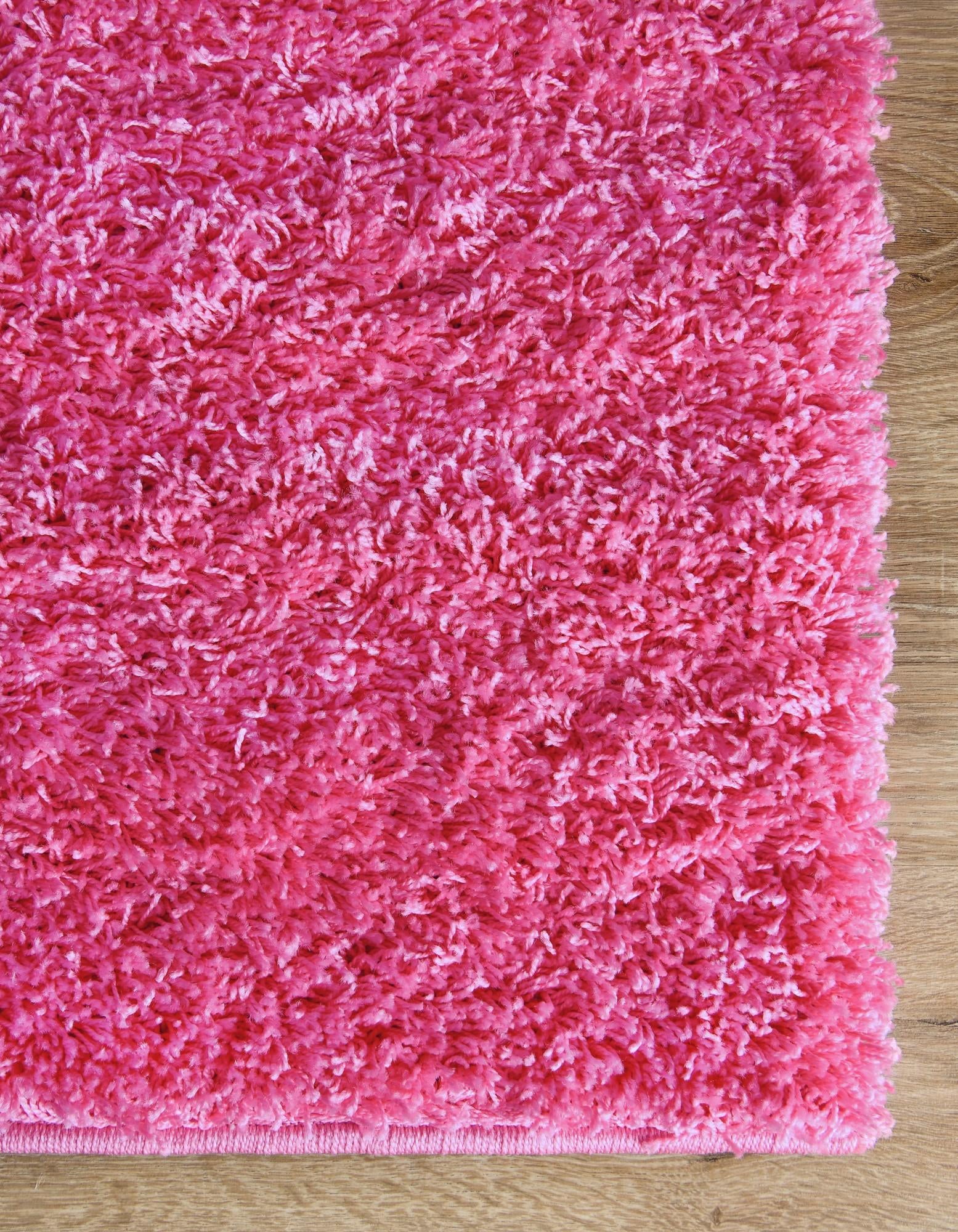 5' 3 x 5' 3 Solid Shag Square Rug