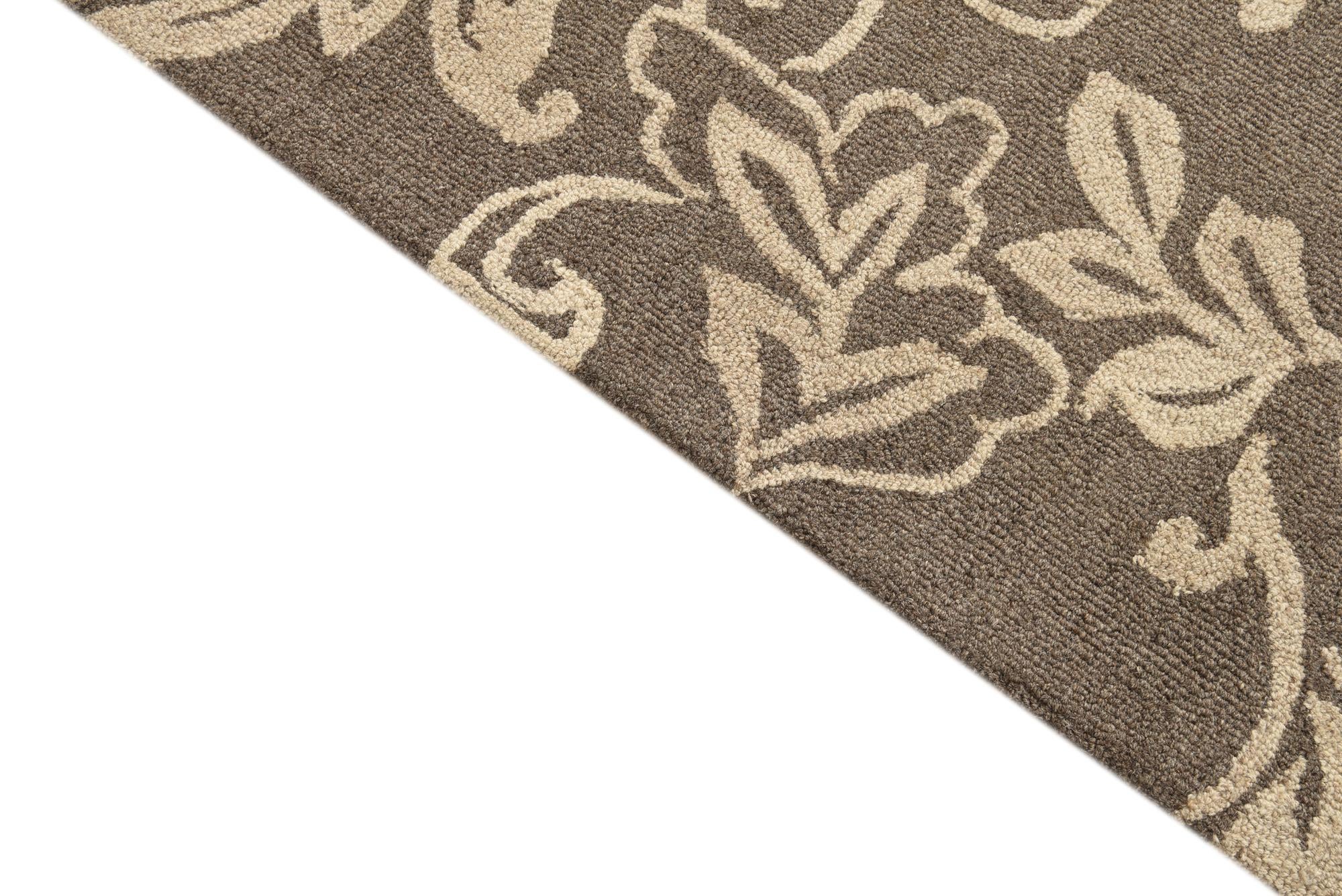 5' x 8' Agra Rug