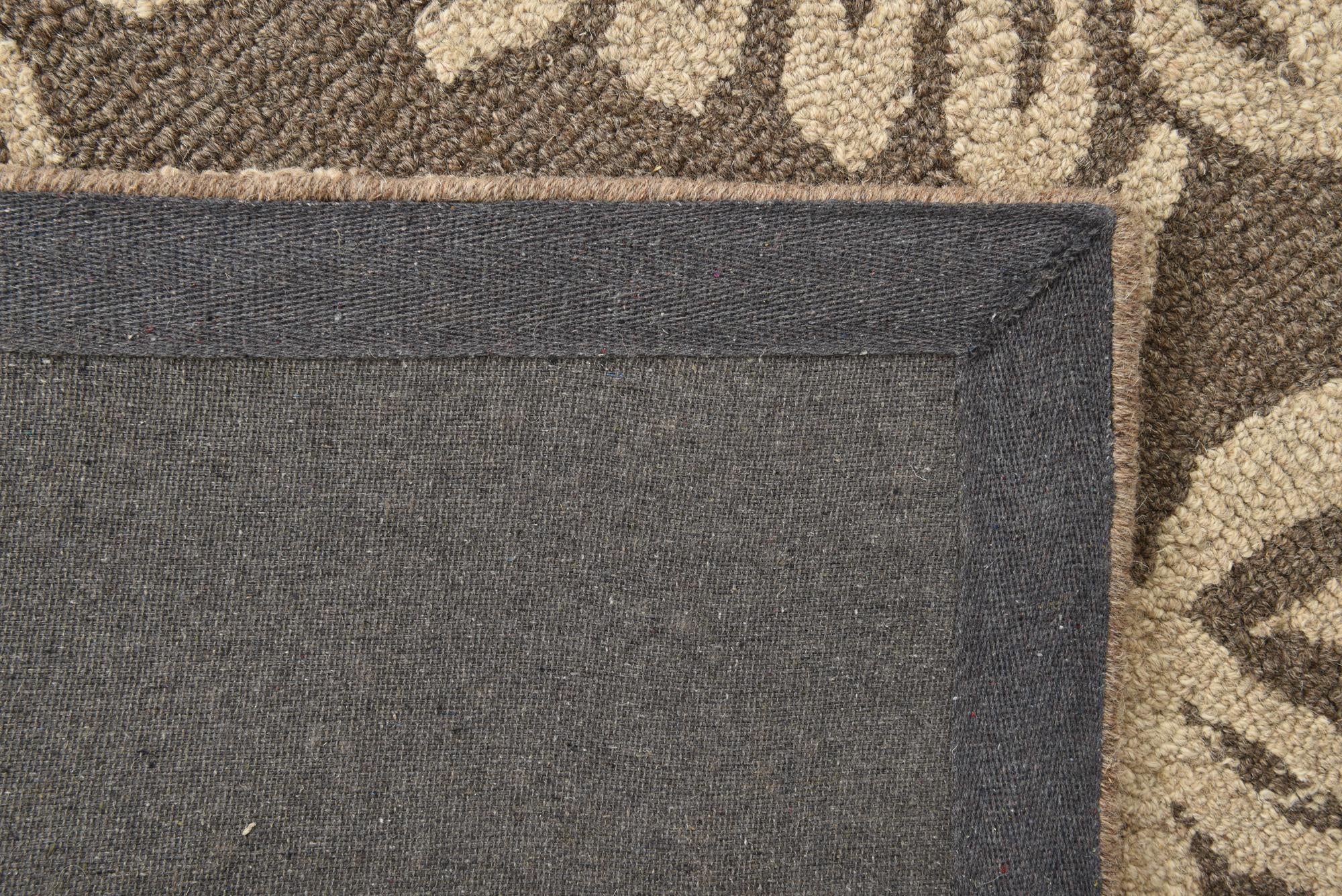 5' x 8' Agra Rug