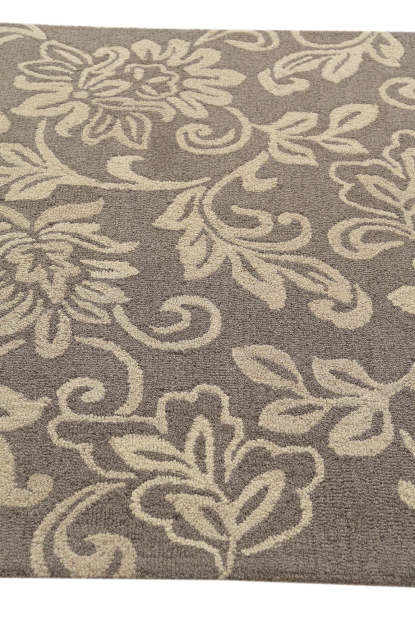 5' 1 x 8' Agra Wool Rug