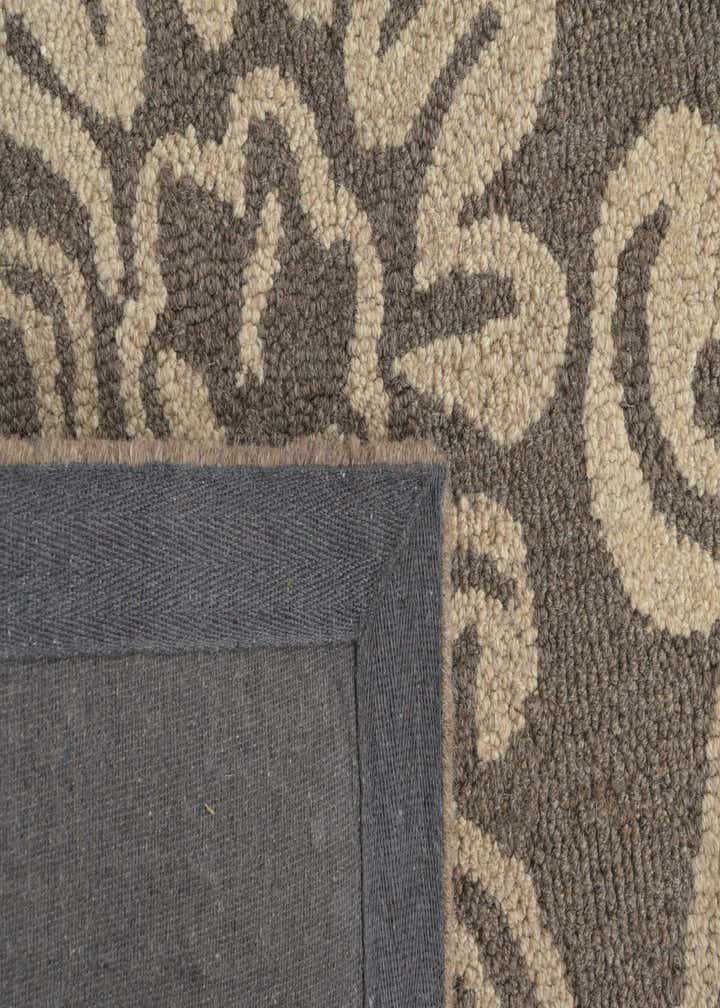 5' 1 x 8' Agra Wool Rug