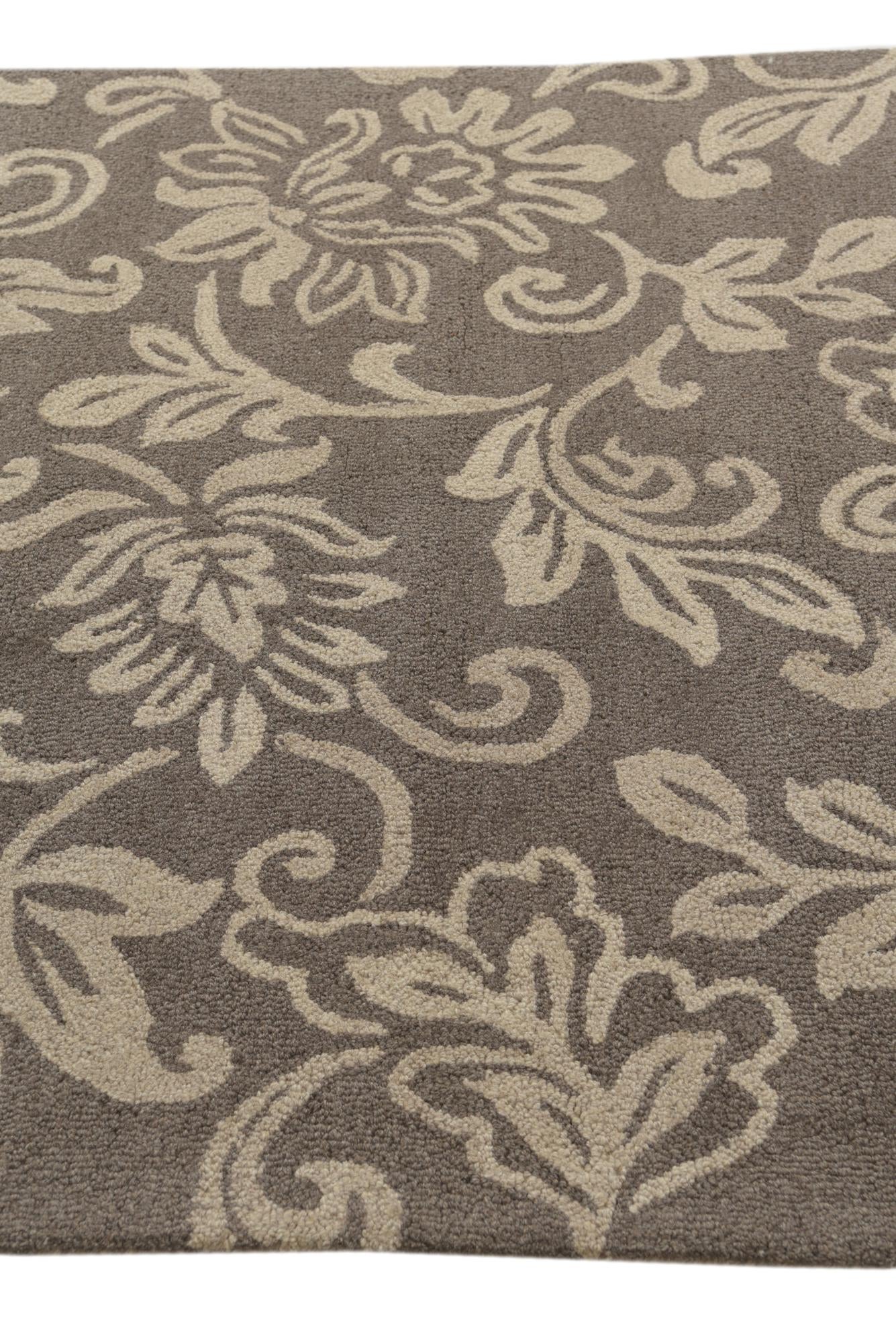5' x 8' Agra Wool Rug
