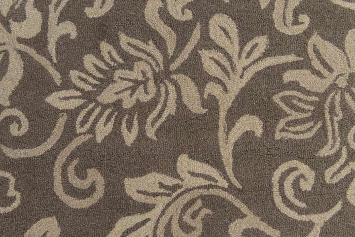 5' x 8' Agra Wool Rug