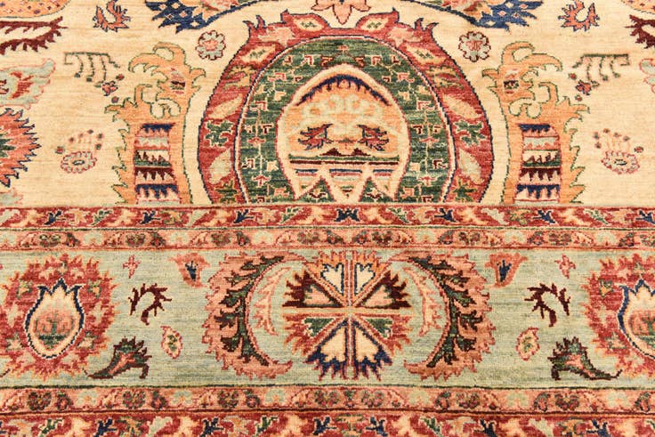 Detail image of 6' 8 x 9' 7 Hand Knotted Ariana Ziegler Rug