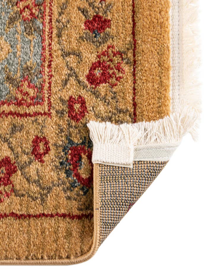 Detail image of 3' 3 x 5' 3 Chelsea Rug