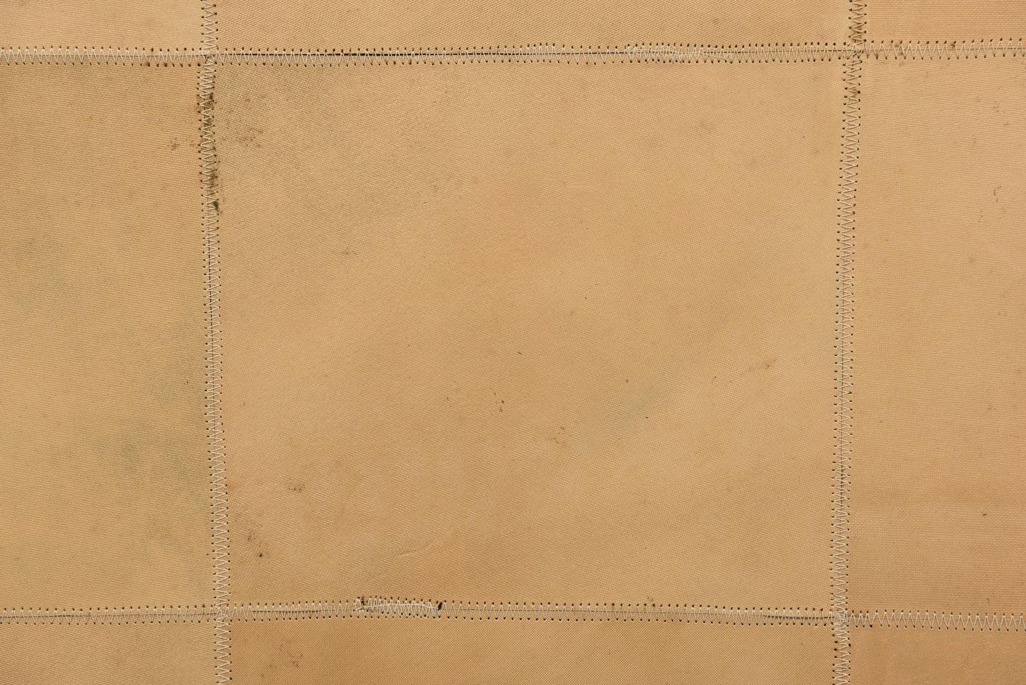 2' 1 x 3' 1 Cowhide Leather Rug