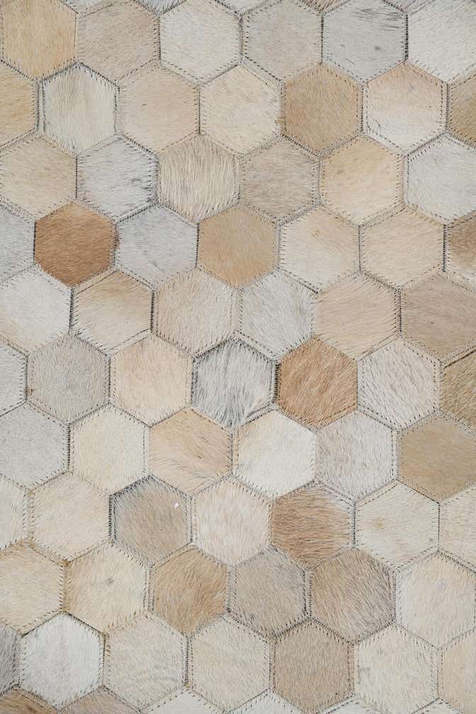 5' 3 x 7' 7 Cowhide Leather Rug