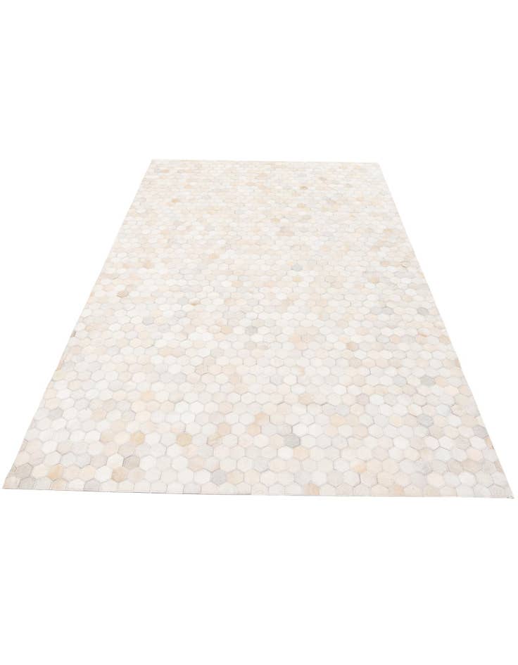 Detail image of 5' x 7' 8 Cowhide Stocks Rug