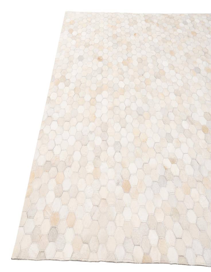 Detail image of 5' x 7' 8 Cowhide Stocks Rug