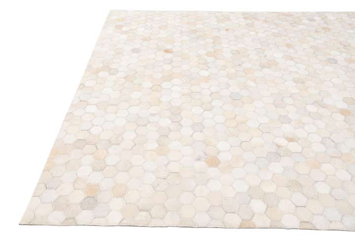 5' x 7' 8 Cowhide Stocks Rug