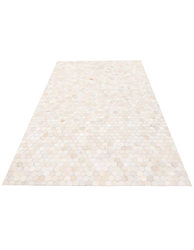 Detail image of 5' x 7' 10 Cowhide Stocks Rug