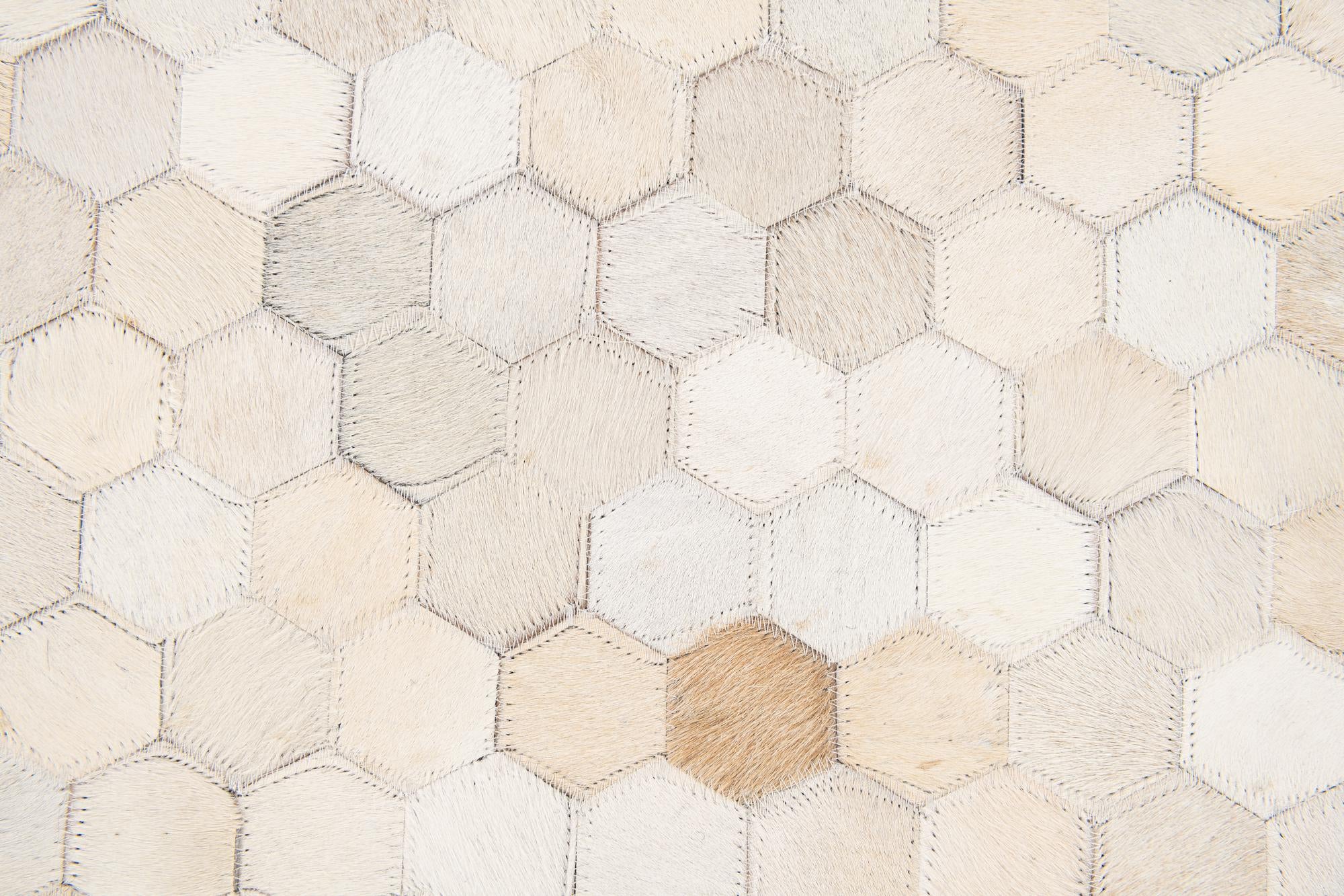 5' x 7' 10 Cowhide Stocks Rug