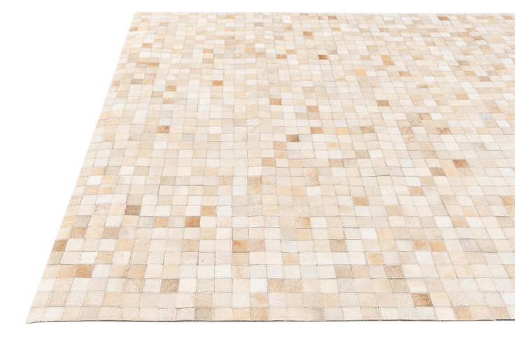 Detail image of 5' x 7' 11 Cowhide Stocks Rug