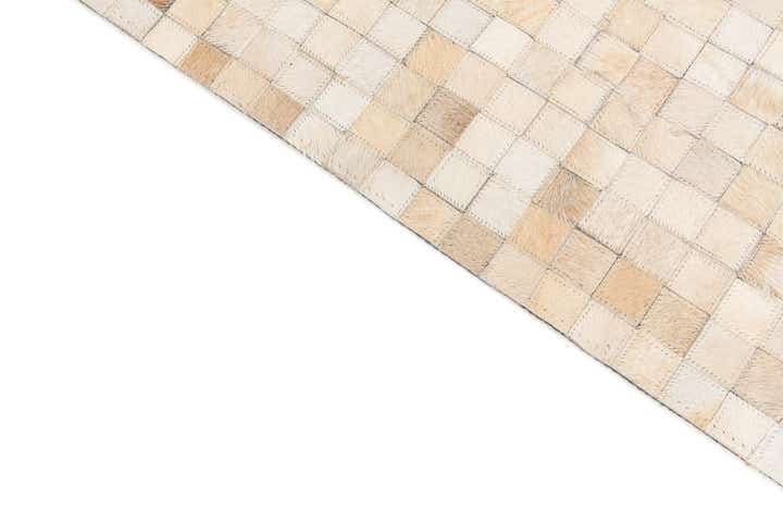 5' x 7' 11 Cowhide Stocks Rug