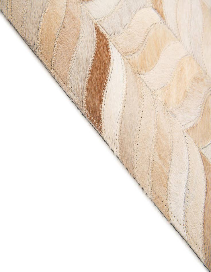 Detail image of 5' 8 x 7' 10 Cowhide Stocks Rug