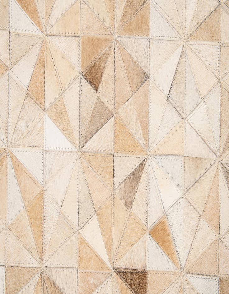 Detail image of 5' 9 x 7' 8 Cowhide Stocks Rug