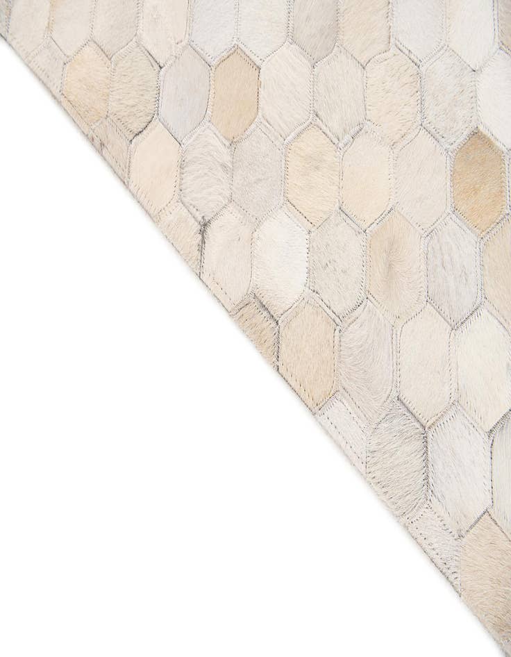 Detail image of 4' 10 x 7' 10 Cowhide Stocks Rug