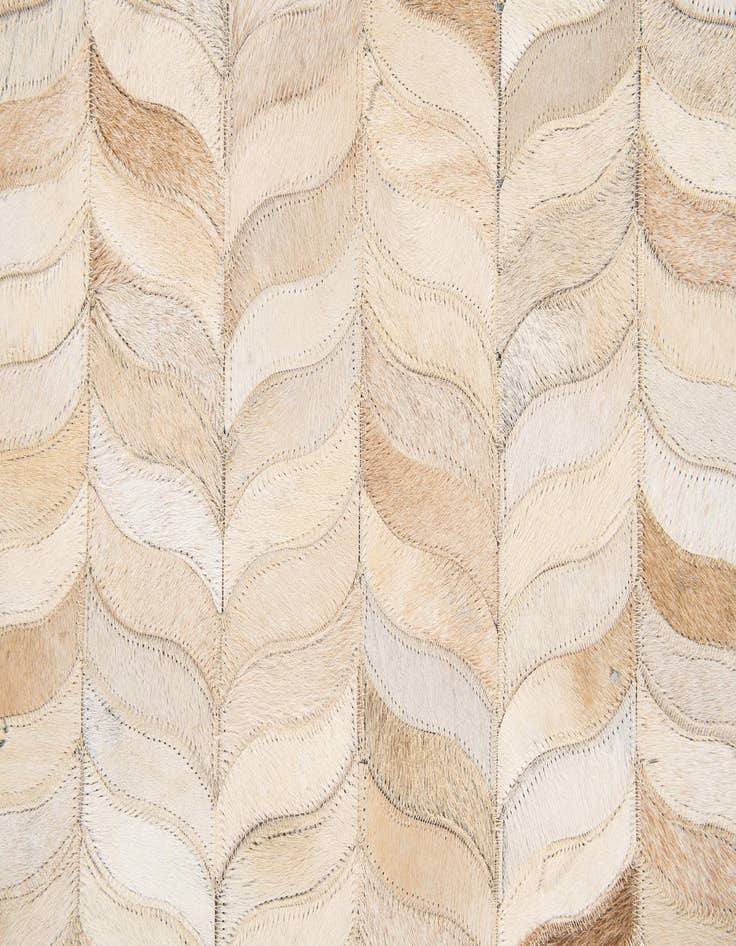 Detail image of 4' x 5' 11 Cowhide Stocks Rug