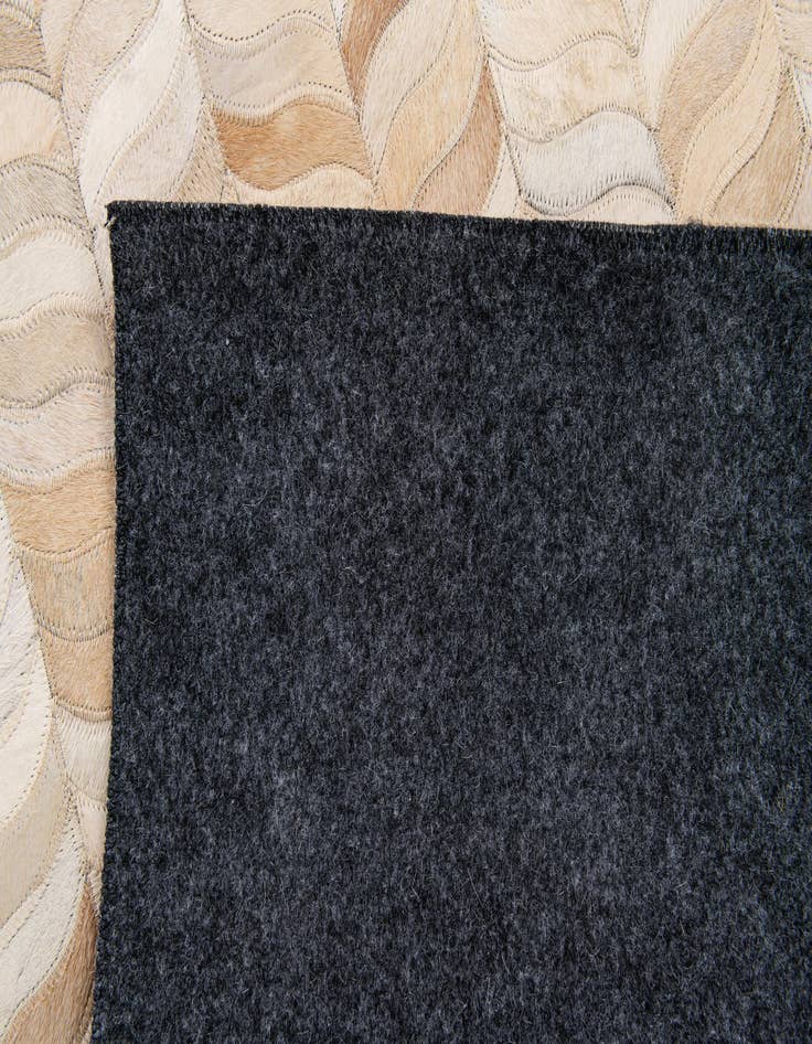 Detail image of 4' x 5' 11 Cowhide Stocks Rug