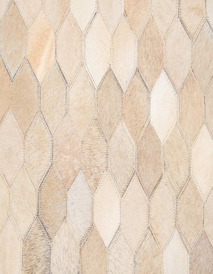 Detail image of 4' x 6' Cowhide Stocks Rug