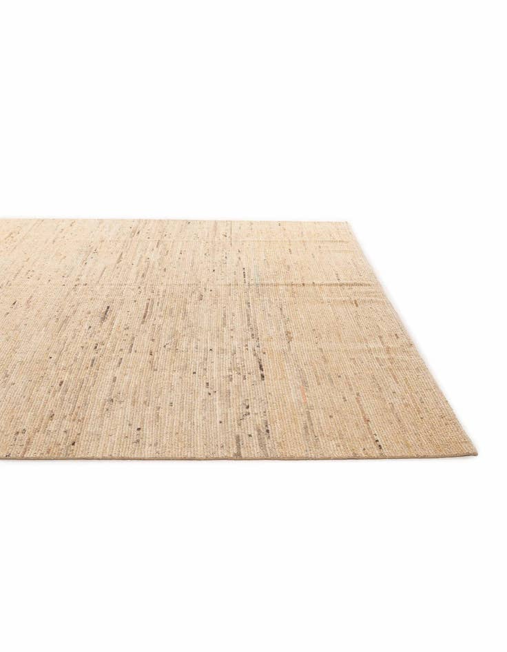 Detail image of 8' 11 x 12' 4  Hand Knotted Darya Wool Rug