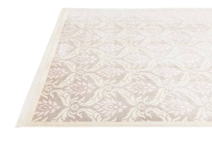 Detail image of 6' 9 x 10' Hand Knotted Darya Wool Rug