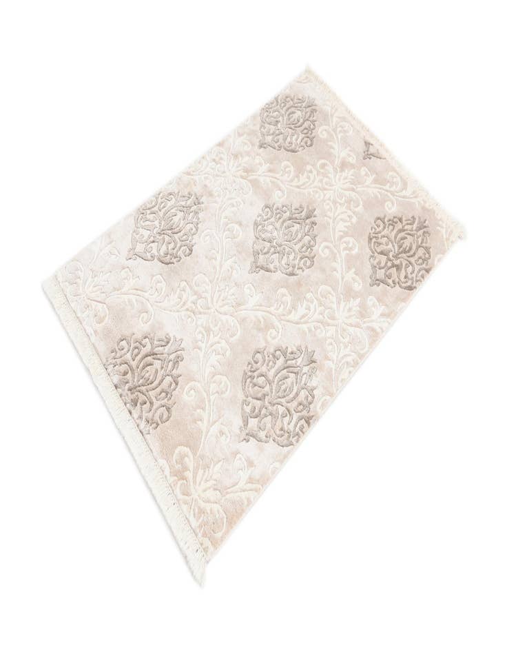 Detail image of 2' 7 x 4' 1  Hand Knotted Darya Wool Rug