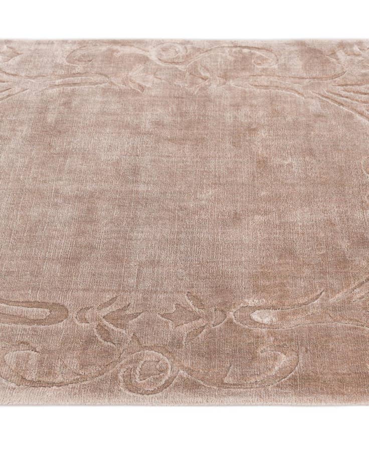 Detail image of 2' 7 x 4' 11  Hand Knotted Darya Wool Rug