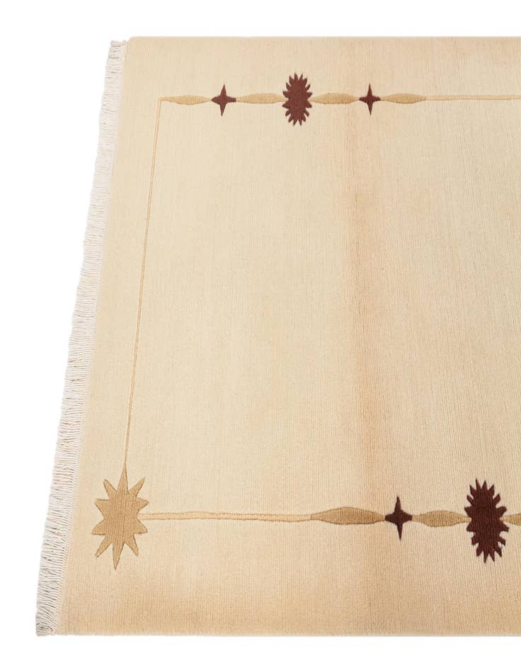 Detail image of 3' x 4' 10  Hand Knotted Darya Wool Rug