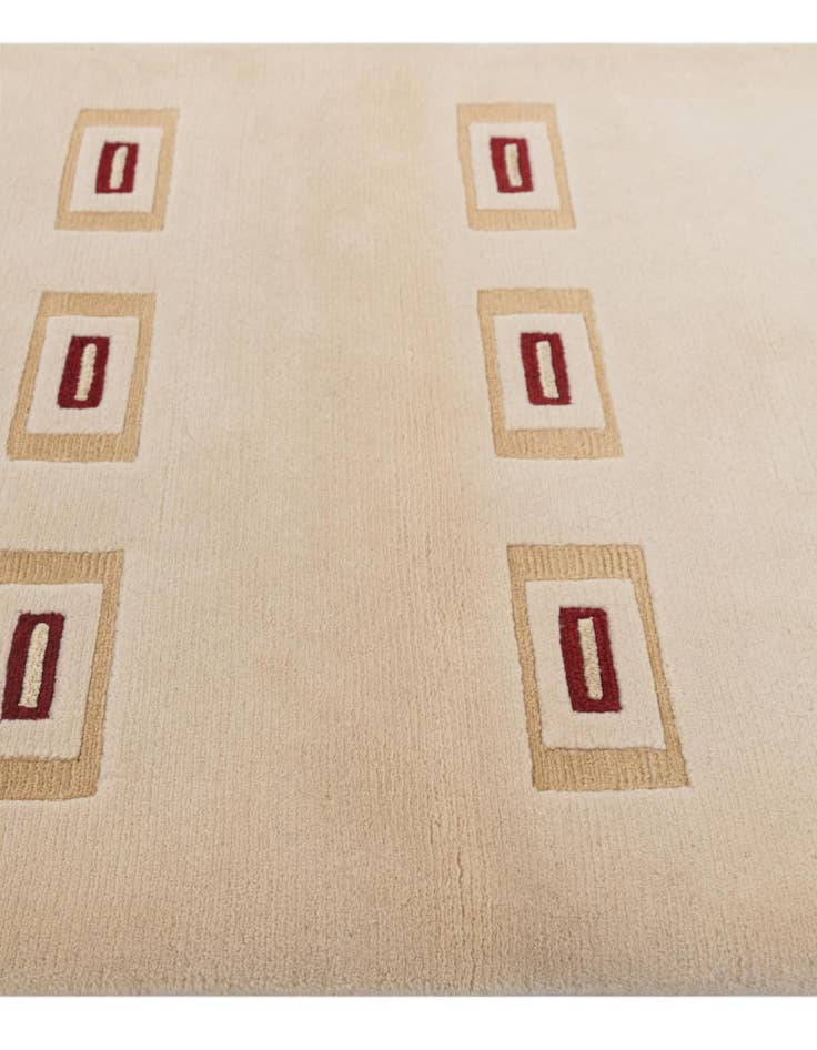 Detail image of 3' 1 x 4' 11  Hand Knotted Darya Wool Rug