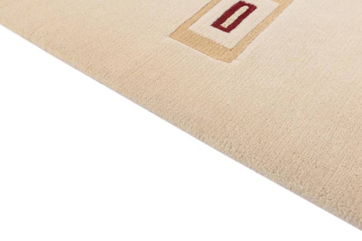 Detail image of 3' 1 x 4' 11 Hand Knotted Darya Wool Rug