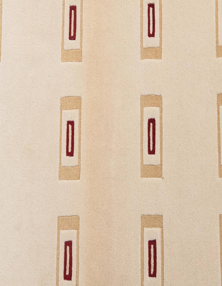 Detail image of 3' 1 x 4' 11  Hand Knotted Darya Wool Rug