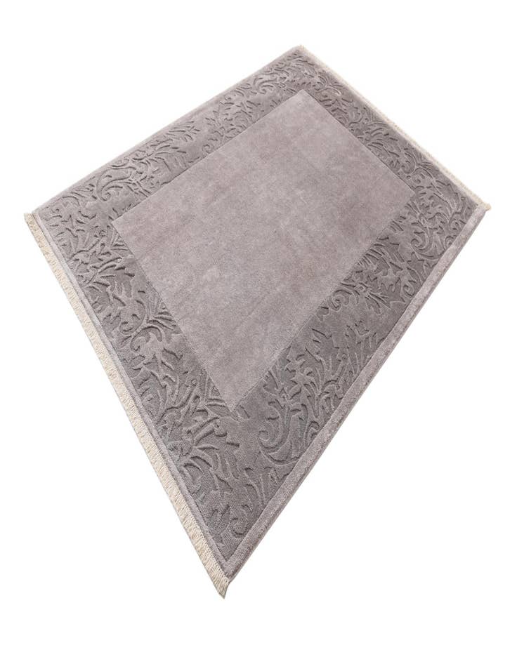 Detail image of 5' 7 x 7' 10  Hand Knotted Darya Wool Rug