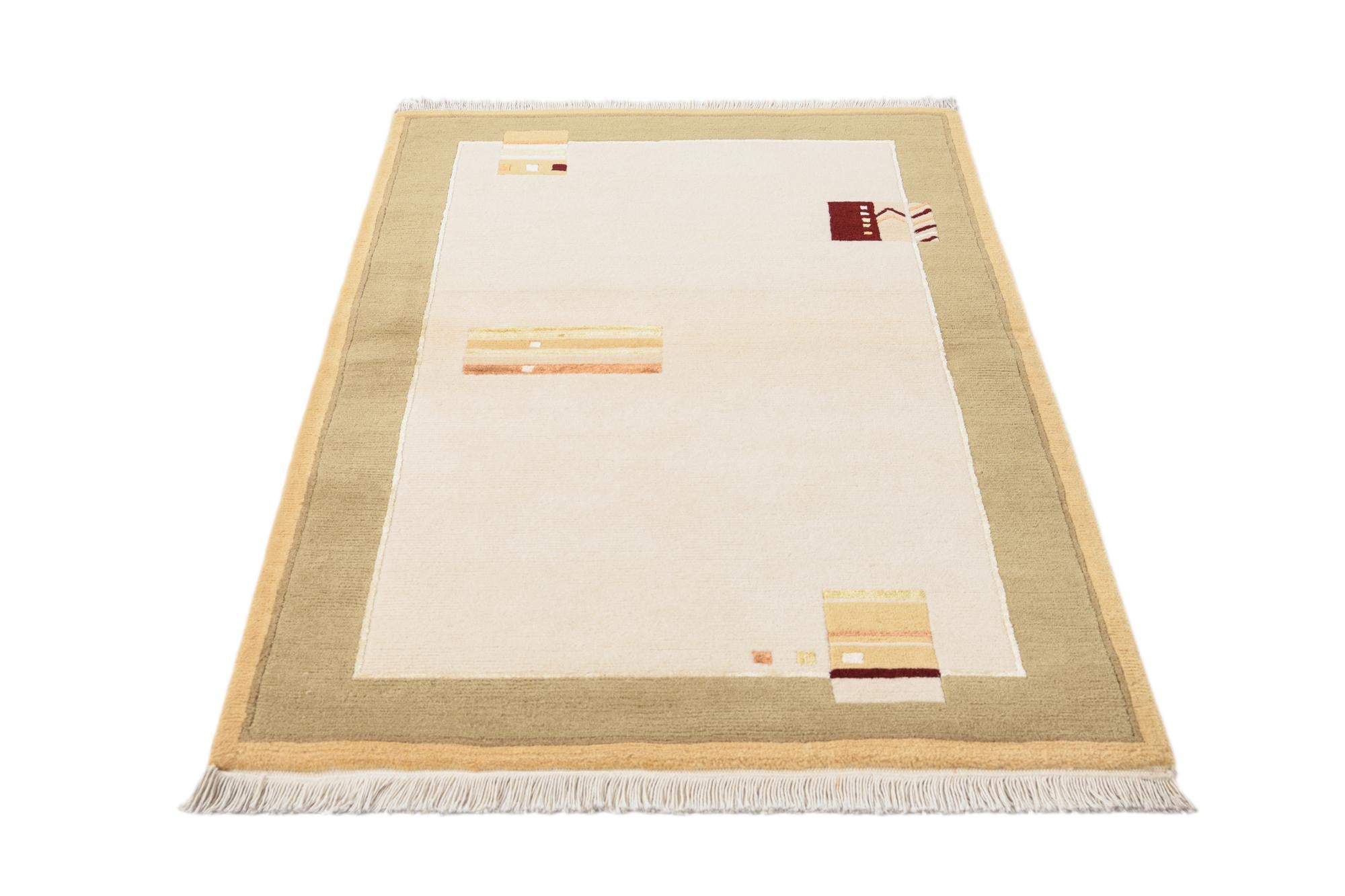 3' x 4' 10 Hand Knotted Darya Wool Rug
