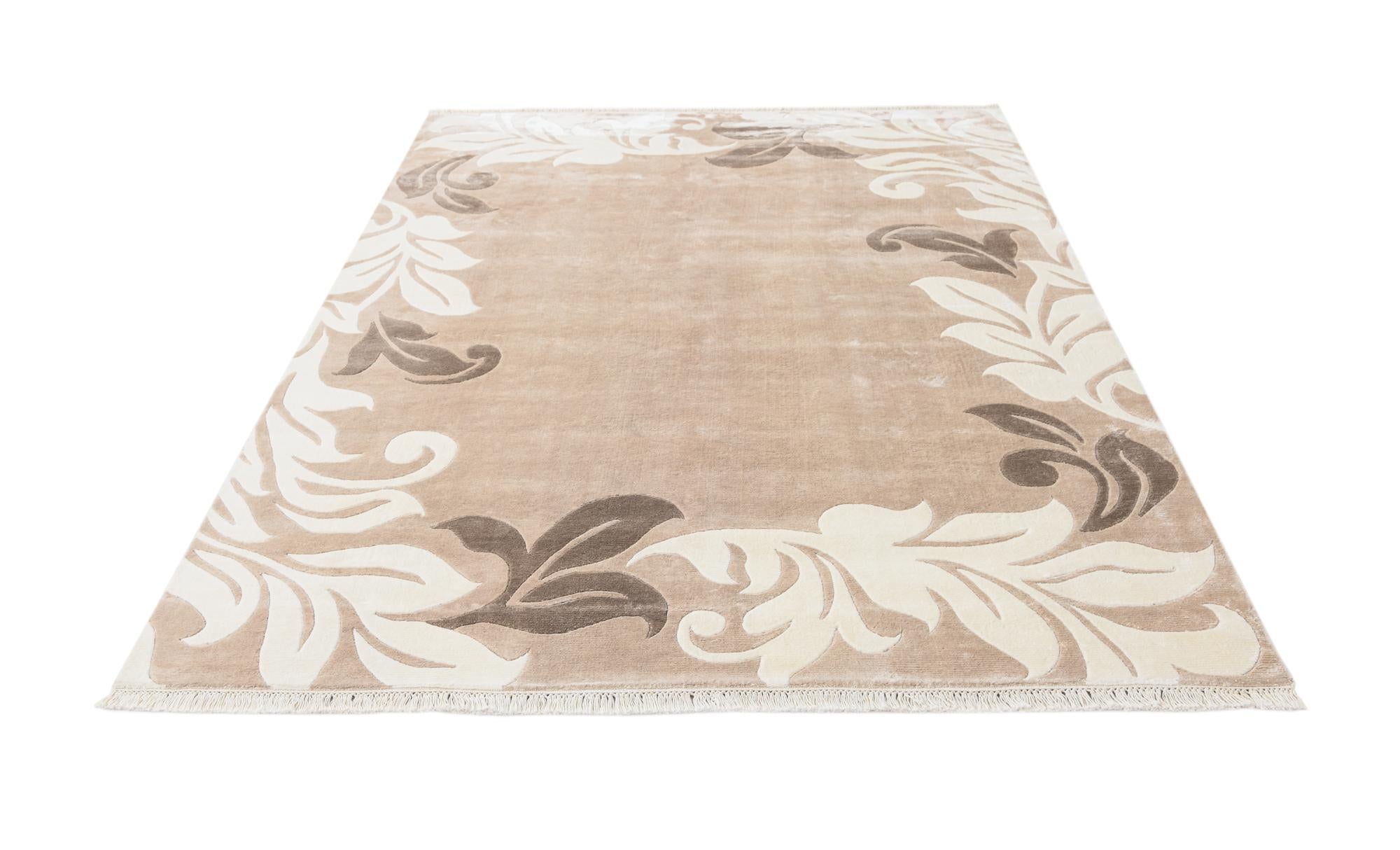 5' 5 x 7' 10 Hand Knotted Darya Wool Rug