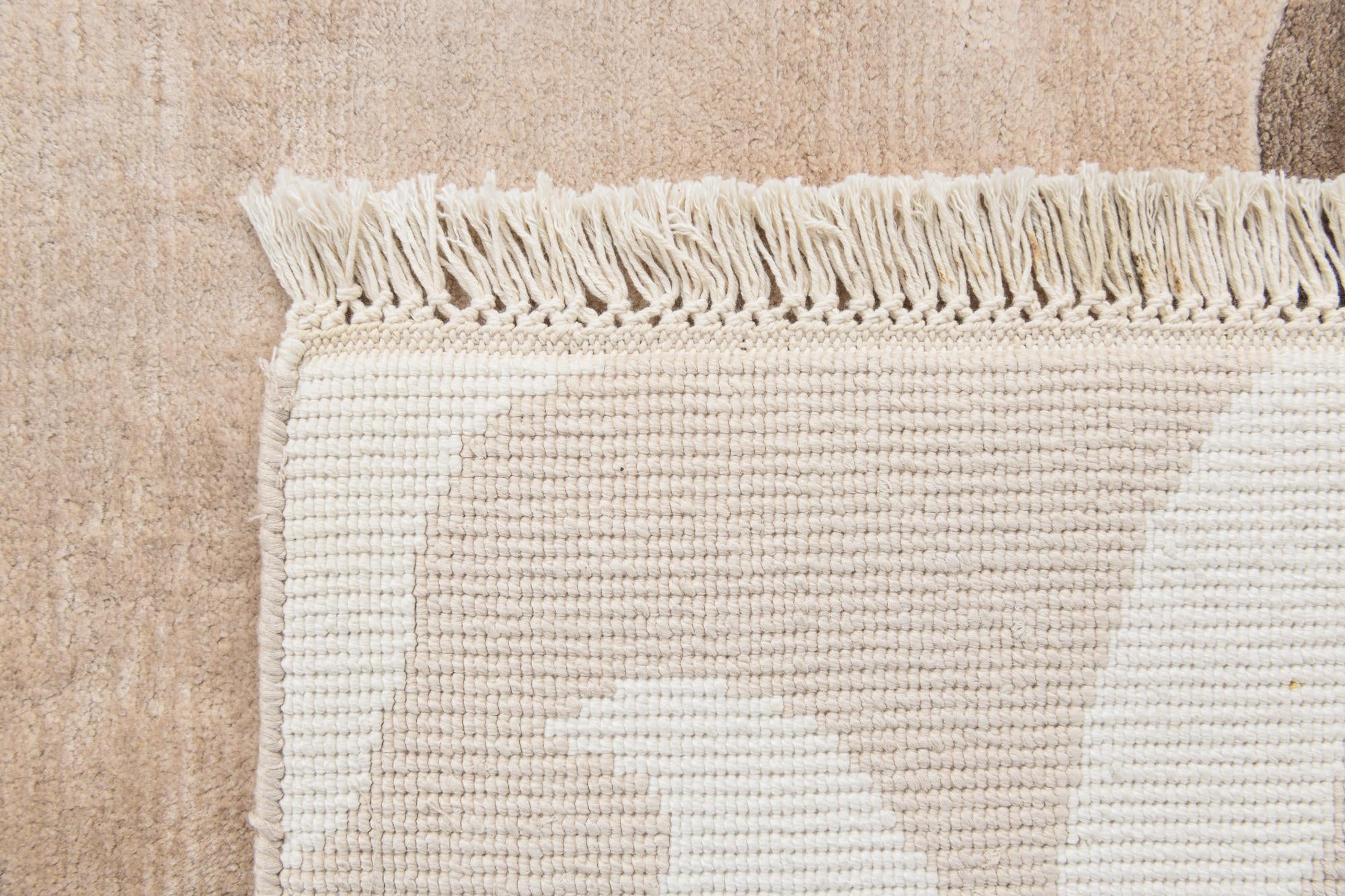 5' 5 x 7' 10 Hand Knotted Darya Wool Rug