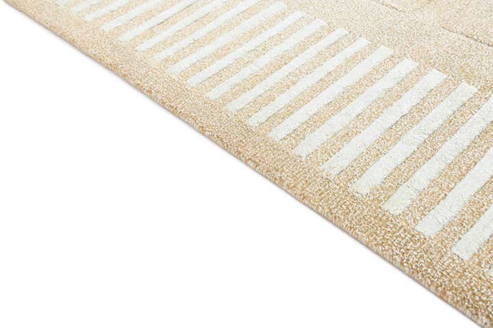 5' 8 x 7' 10 Hand Knotted Darya Wool Rug