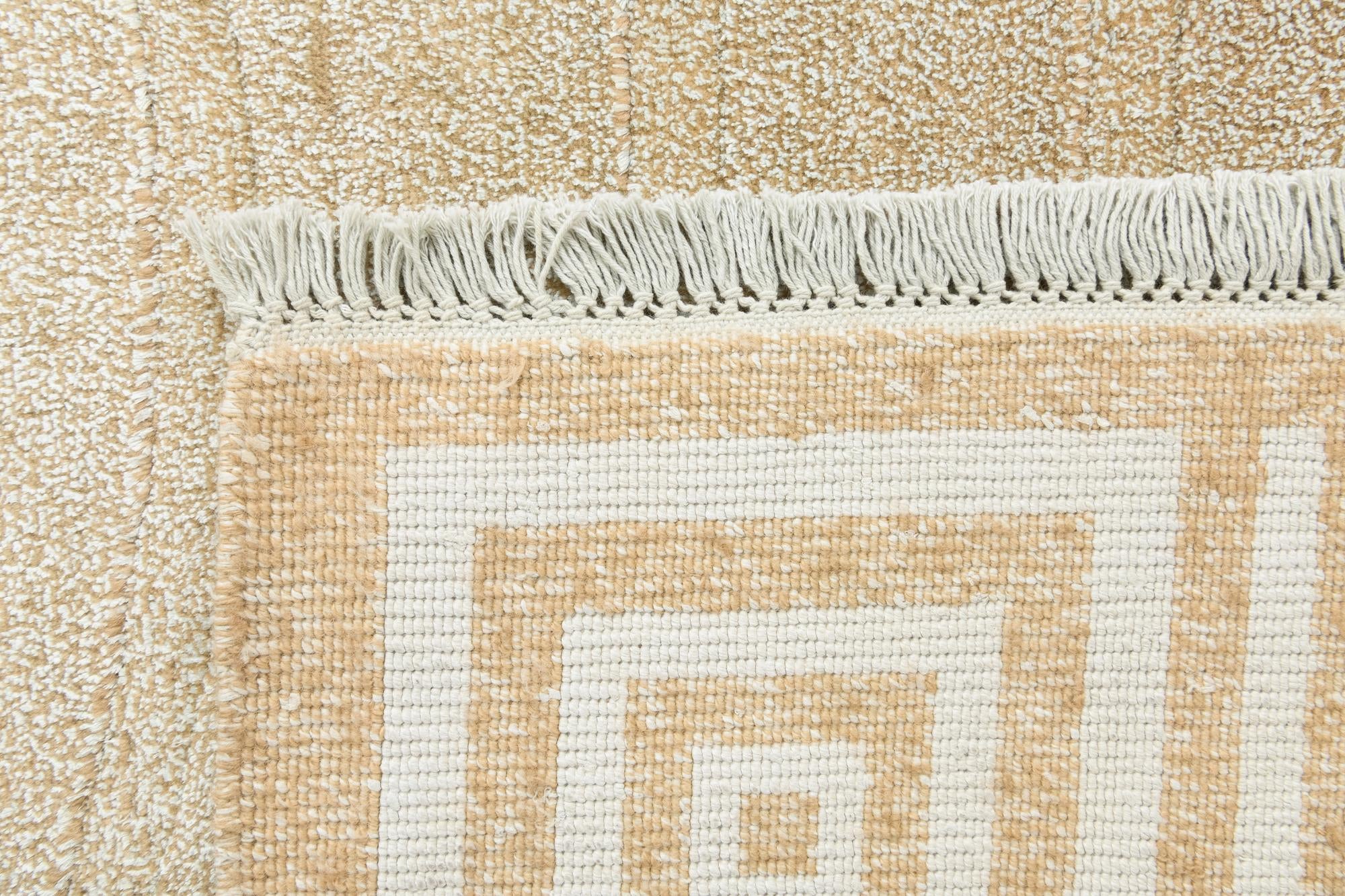 5' 8 x 7' 10 Hand Knotted Darya Wool Rug