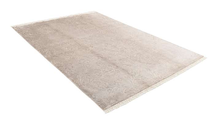 5' 7 x 7' 10 Hand Knotted Darya Wool Rug