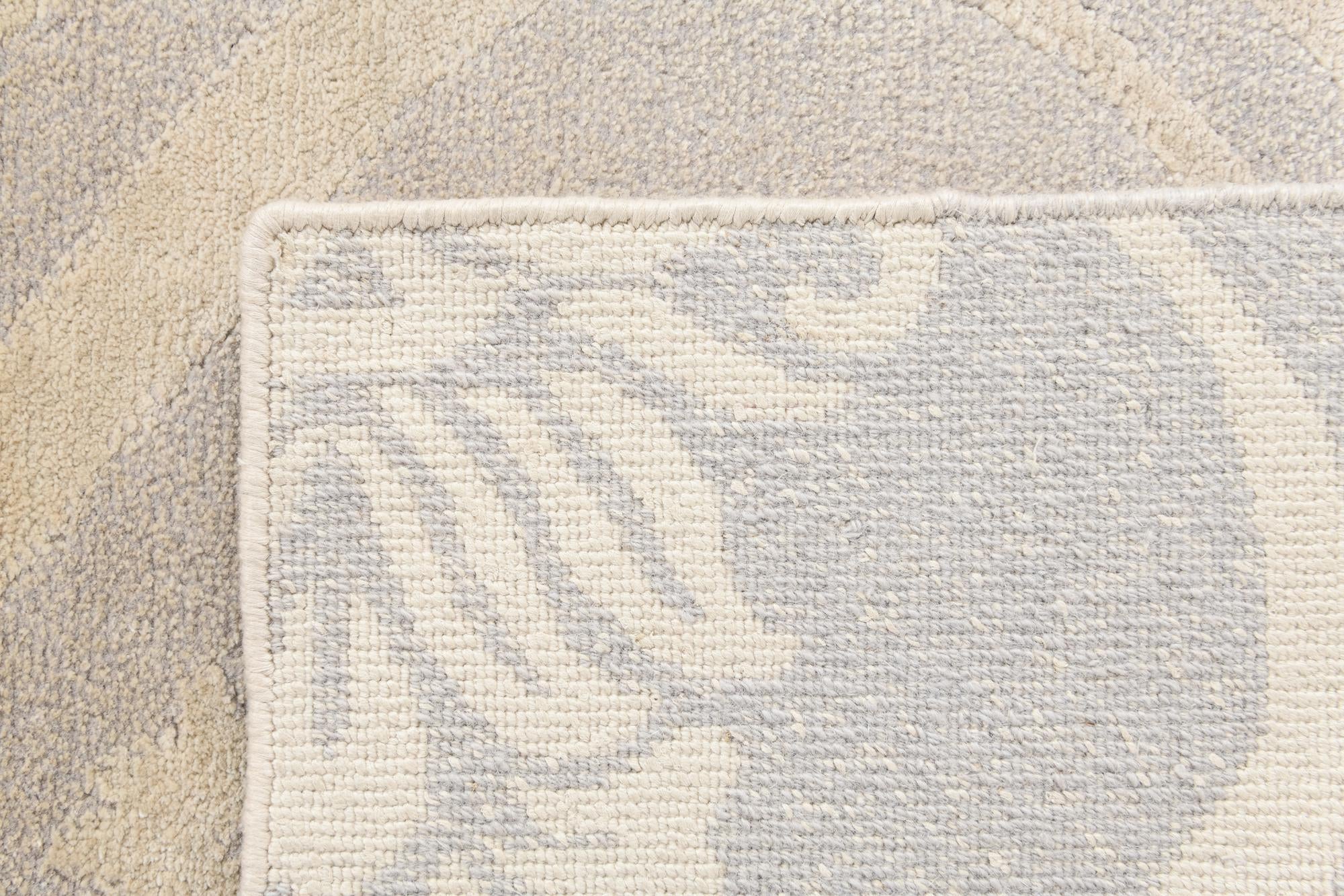 2' 11 x 5' Hand Knotted Darya Wool Rug
